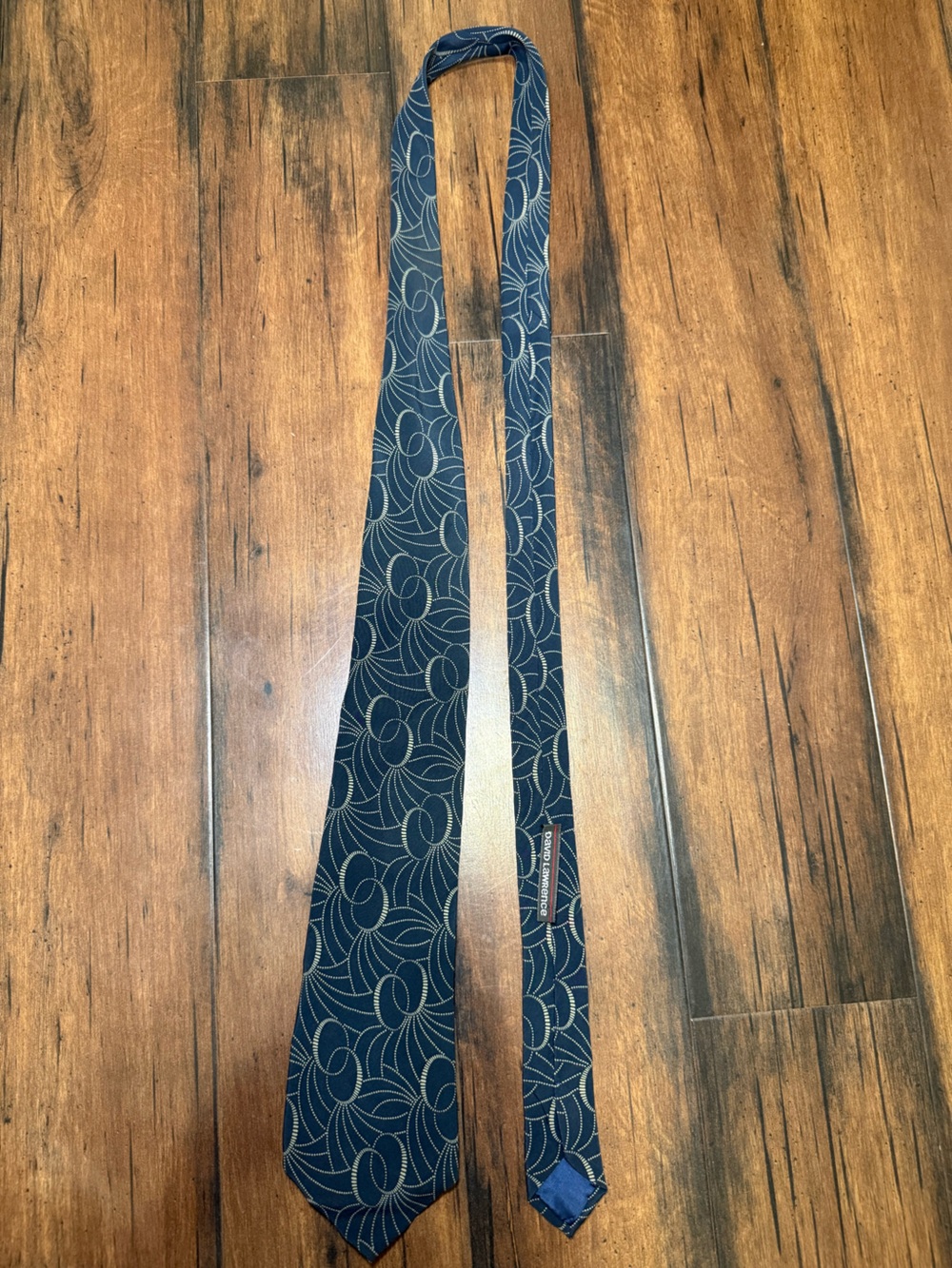 vintage 100% silk necktie from David Lawrence handcrafted in Italy